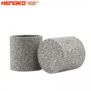 恒歌粉末燒結(jié)不銹鋼濾筒防塵透氣濾芯過濾精準(zhǔn)壽命長(zhǎng)，應(yīng)用于化學(xué)分析